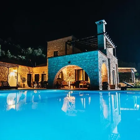 Your-villa, In Crete Ханья