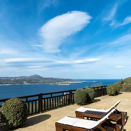 Your-villa, In Crete Ханья