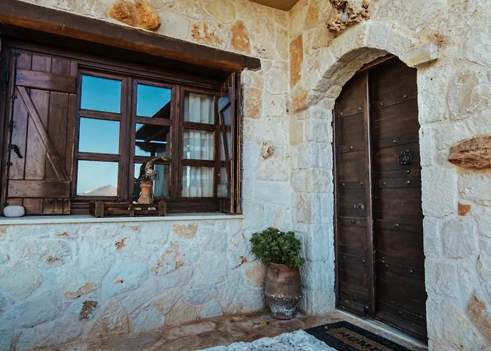 Your-villa, In Crete Villa Hriszí Aktí Haniá