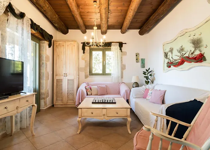 Your-villa, In Crete Villa Hriszí Aktí Haniá