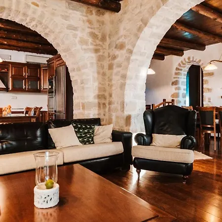 ヴィラ Your-villa, In Crete *