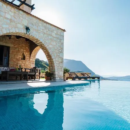 Villa Your-villa, In Crete