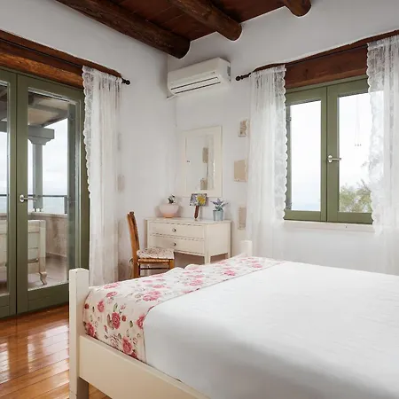 Your-villa, In Crete Villa Chania (Crete)