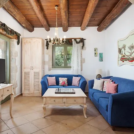 Your-villa, In Crete * Chania (Crete)