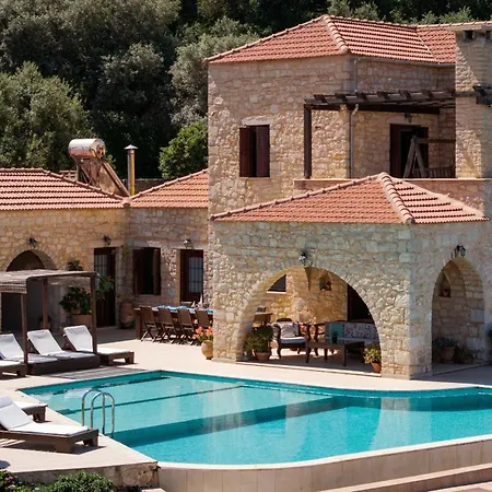 Villa Your-villa, In Crete Chania (Crete)