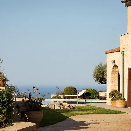 Your-villa, In Crete Villa Chania (Crete)