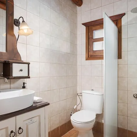Your-villa, In Crete * Chania (Crete)