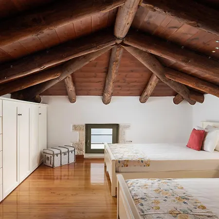 Villa Your-villa, In Crete Chania (Crete)