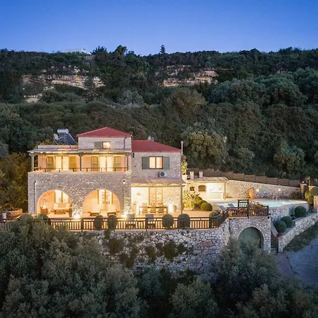 Your-villa, In Crete * Chania (Crete)