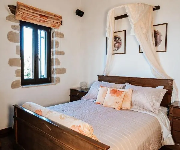 Your-villa, In Crete וילה