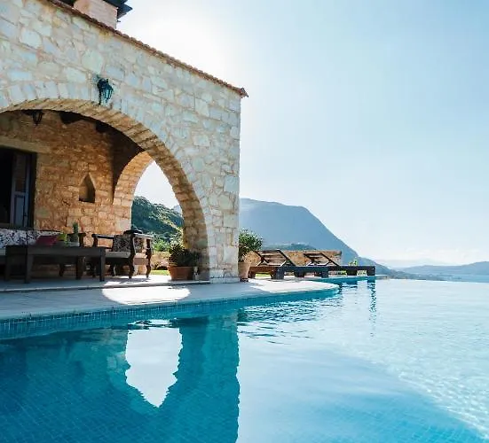 וילה Your-villa, In Crete