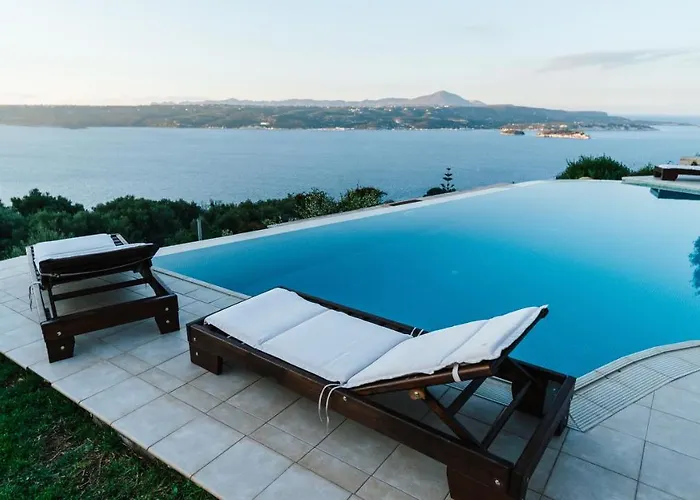 Your-villa, In Crete וילה חאניה