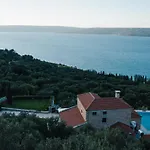 Your-villa, In Crete Вілла *