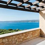 Вілла Your-villa, In Crete