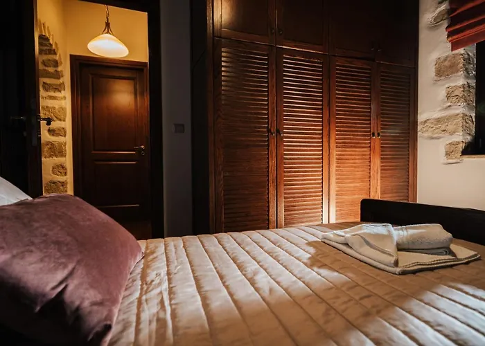 Your-villa, In Crete